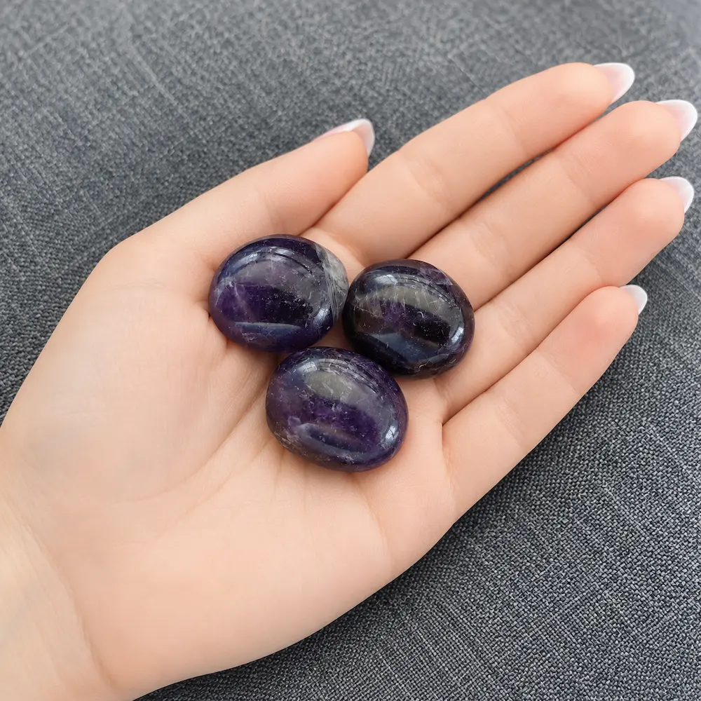 pierre roulee amethyste bresil grade aa main